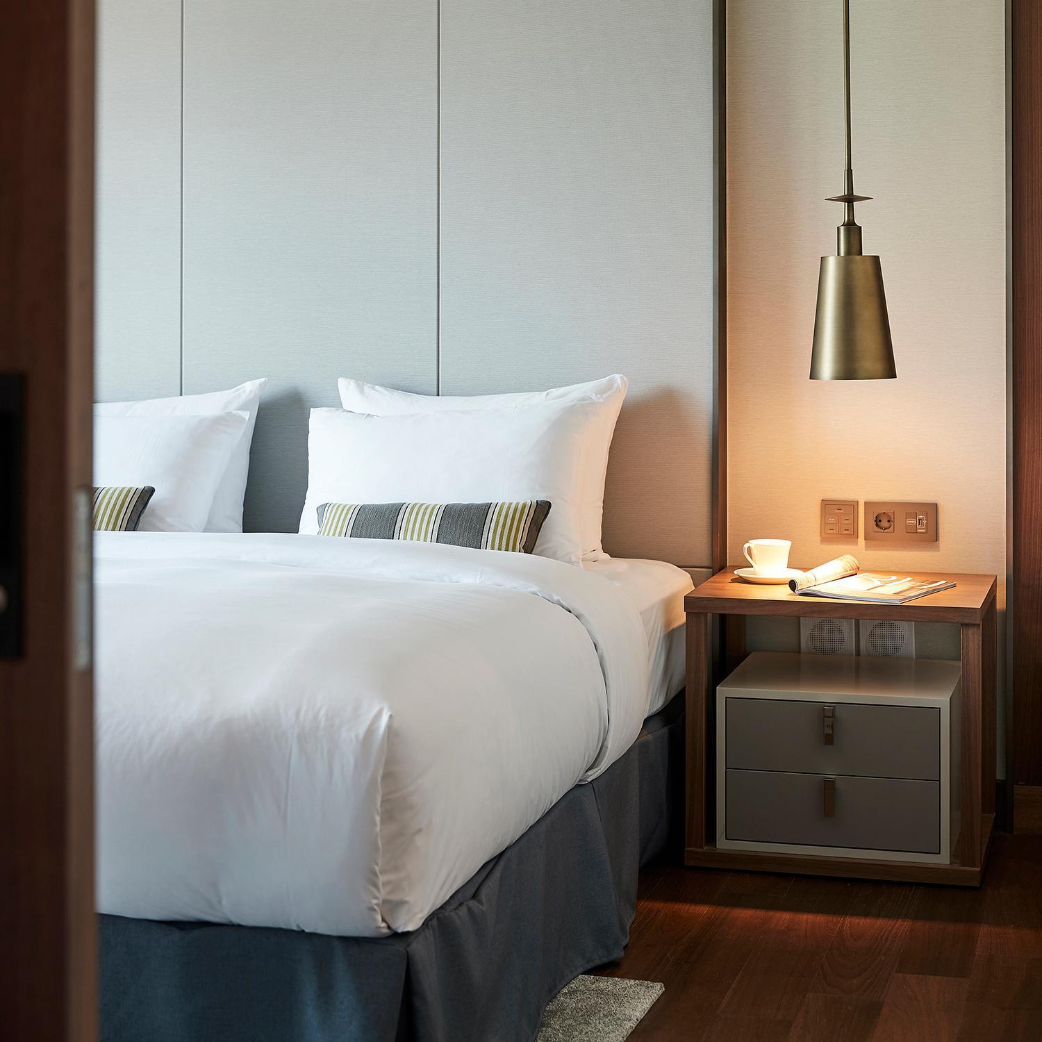 The Suites Hotel Jeju Seogwipo Extérieur photo