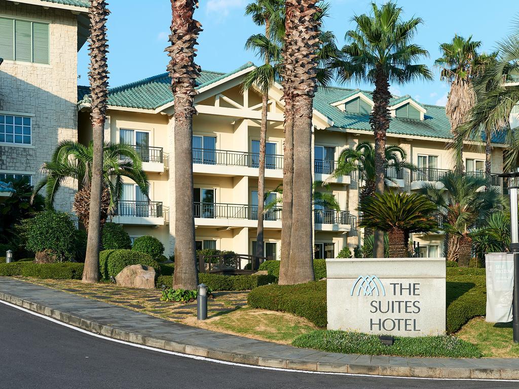 The Suites Hotel Jeju Seogwipo Extérieur photo
