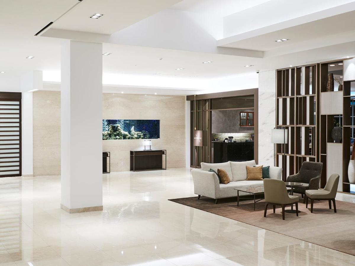 The Suites Hotel Jeju Seogwipo Extérieur photo